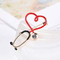 Hot Fashion Temperament Alloy Stethoscope Boys And Girls Brooch Wholesale Nihaojewelry main image 4