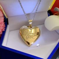 Fashion Retro Stainless Steel Heart-shaped Photo Box Chain Wholesale Nihaojewelry main image 4