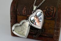 Fashion Retro Stainless Steel Heart-shaped Photo Box Chain Wholesale Nihaojewelry main image 5
