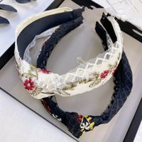 Korean Boutique Hair Accessories Embroidery Small Flower Headband Wide-edge Knotted Headband Wholesale Nihaojewelry main image 3