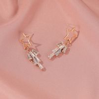 Japanische Und Koreanische Heiß Verkaufte Süße Fünfzackige Stern Ohrringe, Netto-promi-temperament, Lange Stern-quasten-ohrringe, Kristall-zirkon-ohrringe main image 4