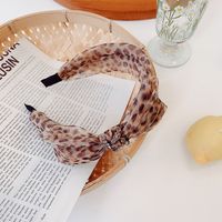 New Leopard-print Headband With Diamond Knotted Fabric South Korea Hair Bundle Wholesale Nihaojewelry sku image 1