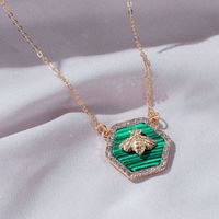 New Alloy Diamond Bee Necklace Hexagon Geometric Necklace Emerald Gemstone Clavicle Chain Wholesale Nihaojewelry main image 5