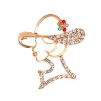 Nouvelle Mode Moderne Fille Broche Plein Diamant Dames Visage Creux Broche Châle Boucle En Gros Nihaojewelry main image 1