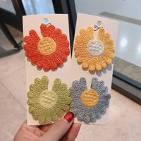 New Super Fire Color Matching Small Daisy Flowers Hairpin Cute Side Hairpin Children Clip Wholesale Nihaojewelry main image 1