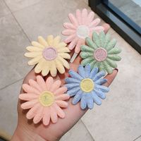 Daisy Hairpin Knitted Girl Simple Bangs Clip Back Head Clip Broken Hair Clip Wholesale Nihaojewelry main image 1