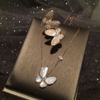 White Fritillary Butterfly Necklace Rose Gold Simple Retro Sweet Necklace Clavicle Chain Wholesale Nihaojewelry main image 3