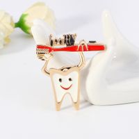 New Tooth Corsage Wild Lady Drop Oil Brooch Wholesale Nihaojewelry main image 4