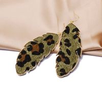 Water Drop Round Rainbow Color Earrings Leaf-shaped Leopard Plush Earrings Green Leopard Earrings Wholesale Nihaojewelry sku image 2