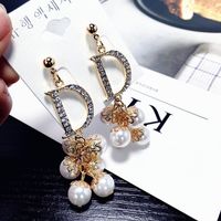 Corée Point Diamant Longue Chaîne De Perles Gland Magnifiques Boucles D'oreilles En Gros Nihaojewelry main image 3