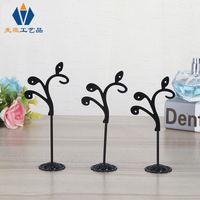 Fashion New Simple  Wrought Iron Fan-shaped Three-piece Earring Display Stand Jewelry Storage Rack Earring Stand Counter Display Stand Wholesale main image 4