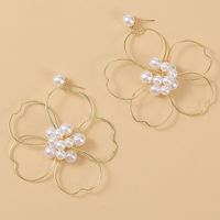 Exaggerated Pearl Woven Big Flower Earrings Creative Trend Hand-wound Earring Jewelry Wholesale Nihaojewelry main image 2