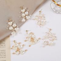 Silver Needle Korean Trend Woven Crystal Flower Earrings Handmade Imitation Shell Earrings Wholesale Nihaojewelry main image 1