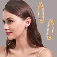 Fashion Hollow Simple Geometric Earrings Ladies Elegant Crystal Round Earrings Wholesale Nihaojewelry main image 6