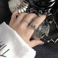 Ancient Silver Old Cross Black Gemstone Spiral Weaving Open Index Finger Ring Wholesale Nihaojewelry main image 3
