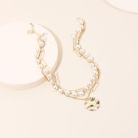 Fashion Multi-layer Pearl Disc Necklace Simple Fashion Short Clavicle Necklace main image 1