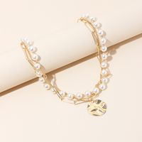 Fashion Multi-layer Pearl Disc Necklace Simple Fashion Short Clavicle Necklace main image 4