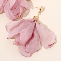 Summer New Fabric Hand-woven Flower Earrings Polyester Mesh Petal Earrings Wholesale Nihaojewelry main image 4