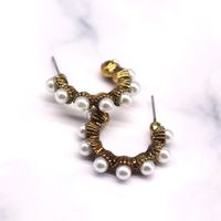 Korea 925 Silver Needle Imitation Pearl Earrings Retro Geometric C-shaped Earrings Wholesale Nihaojewelry main image 4