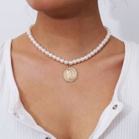 Mode Créative Simple Nouveau Collier De Perles Rétro Style Ethnique Alliage Pendentif Collier En Gros Nihaojewelry main image 1