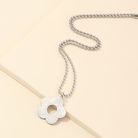 Jewelry Small Flower Necklace Soil Cool Hip-hop Flower Pendant Bead Chain Clavicle Chain Wholesale Nihaojewelry main image 3