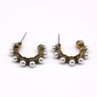 Korea 925 Silver Needle Imitation Pearl Earrings Retro Geometric C-shaped Earrings Wholesale Nihaojewelry sku image 1
