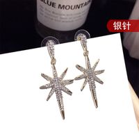 Korean Fashion Wild Zircon Pearl Snowflake Star Earrings Trend Silver Needle Earrings Exquisite Earrings Nihaojewelry sku image 1