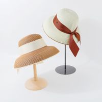 Mode Classique Français Chapeau De Paille De Plage À Dessus Plat Femmes Couverture De Pot Avec Noeud D&#39;arc Crème Solaire Chapeau De Soleil Nihaojewelry main image 2