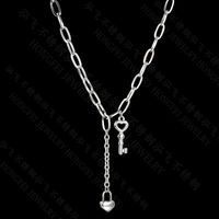 Fashion Stainless Steel Key Necklace Simple Niche Pendant Small Lock Clavicle Chain For Women Nihaojewelry main image 3