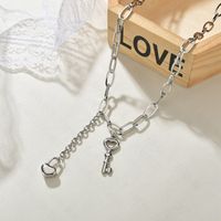 Fashion Stainless Steel Key Necklace Simple Niche Pendant Small Lock Clavicle Chain For Women Nihaojewelry main image 5