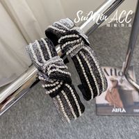 Korean Fashion Rhinestone Retro Baroque Headband Chain Knotted Hair Bundle Wholesale Nihaojewelry main image 4
