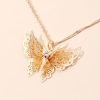 Fashion Golden Clavicle Chain Exquisite Three-dimensional Butterfly Earrings Titanium Steel Necklace Set Wholesale Nihaojewelry main image 4