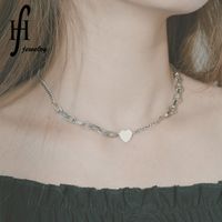 Corée Nouveau Collier De Mode D&#39;amour En Acier Au Titane Pour Les Femmes Collier De Chaîne De Clavicule En Forme De Coeur Rétro Simple En Gros Nihaojewelry sku image 1