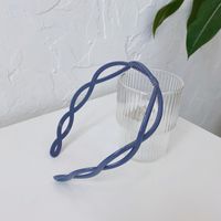 Simple Fashion Headband Wave Plastic Hollow Headband Non-slip Headband Double Cross Resin Wholesale Nihaojewelry sku image 1
