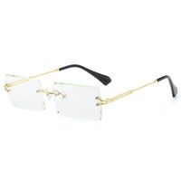 Mode Nouvelles Lunettes De Soleil À Monture En Métal Pour Femmes Lunettes De Soleil À Grande Monture Diamant Coupe Dégradé De Couleur Lunettes De Soleil Nihaojewelry sku image 10