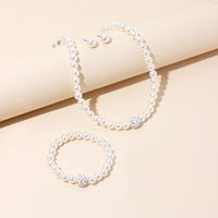 Mode New Pearl Bracelet Simple Collier Boucles D&#39;oreilles Ensemble De Trois Pièces En Gros main image 6