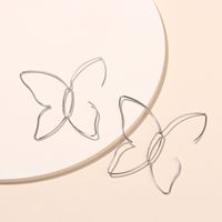 Fashion Simple  Butterfly Line Hollow Earrings Simple And Large  Earrings Wholesale Nihaojewelry main image 3