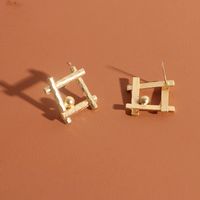 Retro  Square Fashion Pearl Alloy Earrings Wild Mesh Hollow Rhinestone Earrings  Nihaojewelry Wholesale main image 6