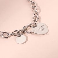 New  Exaggerated Metal Chain Letter Necklace Love Pendant Clavicle Chain Wholesale Nihaojewelry main image 4