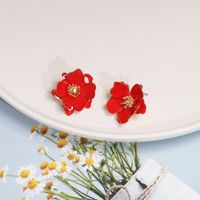Hot Selling Simple Small Drop Oil Petals Pearl Flower Earrings For Women Nihaojewelry main image 6