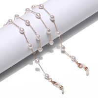 The New Deformed Pearl Golden Glasses Chain Necklace Sunglasses Anti-lost Anti-drop Glasses Rope Eye Lanyard Wholesale Nihaojewelry main image 5