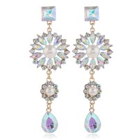 Mode Métal Flash Diamant Soleil Fleur Goutte Exagérée Boucles D&#39;oreilles En Gros Nihaojewelry main image 3
