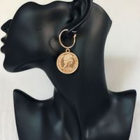 New Retro Coin C-shaped Gold Coin Tassel  Fashion Exquisite Earrings main image 4