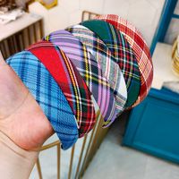 The New Style Of College Style Headband Simple And Cute Plaid Fabric Press Hair Headwear Wholesale Nihaojewelry main image 3