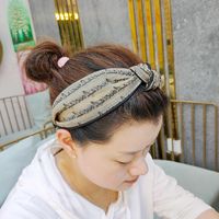 Koreanische Version Des Einfachen All-match-bowknot-stirnbandes Koreanische Version Der Transparenten Garn-haarnadel Europäische Und Amerikanische Mittlere Geknotete Stirnband-haarschmuck Frauen main image 3