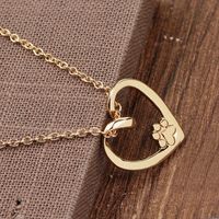 Peach Heart Cat Claw Necklace Clavicle Chain Fashion Simple Love Hollow Out Dog Claw Pendant Necklace Wholesale Nihaojewelry main image 6
