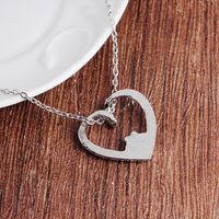 Peach Heart Cat Claw Necklace Clavicle Chain Fashion Simple Love Hollow Out Dog Claw Pendant Necklace Wholesale Nihaojewelry main image 3