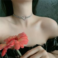 New Fashion  Love Simple Bright Diamond Short Paragraph Girl Heart Necklace Choker Wholesale Nihaojewelry main image 4