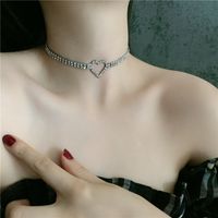 New Fashion  Love Simple Bright Diamond Short Paragraph Girl Heart Necklace Choker Wholesale Nihaojewelry main image 6