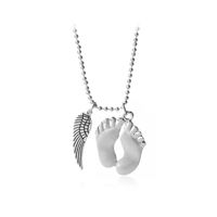 New Style Little Feet Wings Pendant Necklace Mother's Day Gift Daughter Little Feet Necklace Accessories Wholesale Nihaojewelry sku image 1